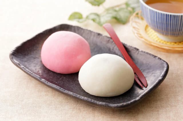 Jaka mąka do mochi? Odkryj, która mąka zapewni idealną konsystencję Jaka mąka do mochi? Odkryj, która mąka zapewni idealną konsystencję